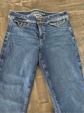 Sz 14 Women’s American Eagle Outfitters Dark Blue Stretch Kickboot jeans